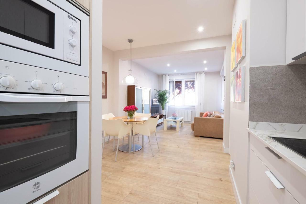 Apartamento Tiboli Con Parking Gratuito 빌바오 외부 사진